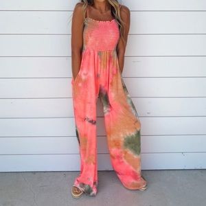 TIE DYE JUMPSUIT - RUTHIE GRACE - NWT ✨